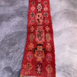 Moroccan carpet boujad red - 90 x 313 cm