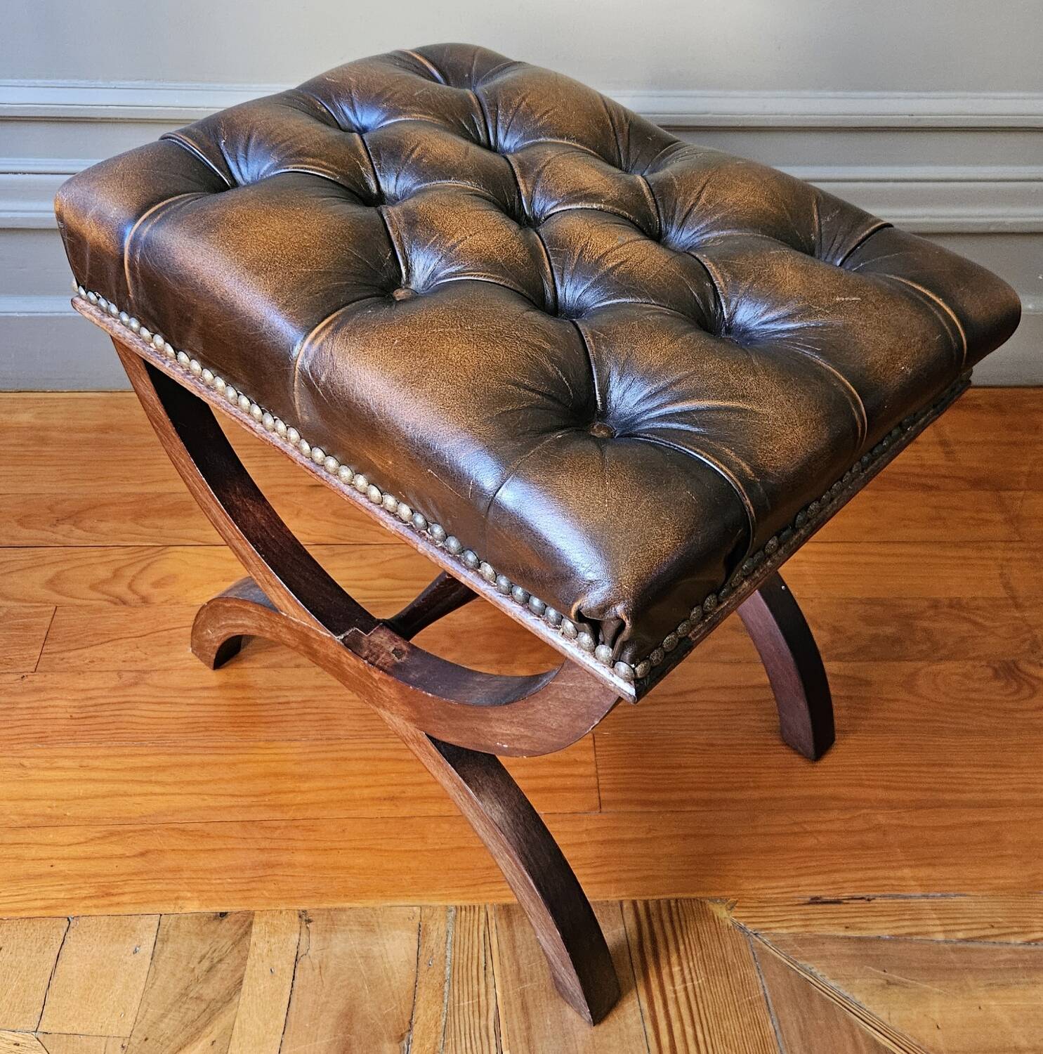 Chesterfield-style leather stool