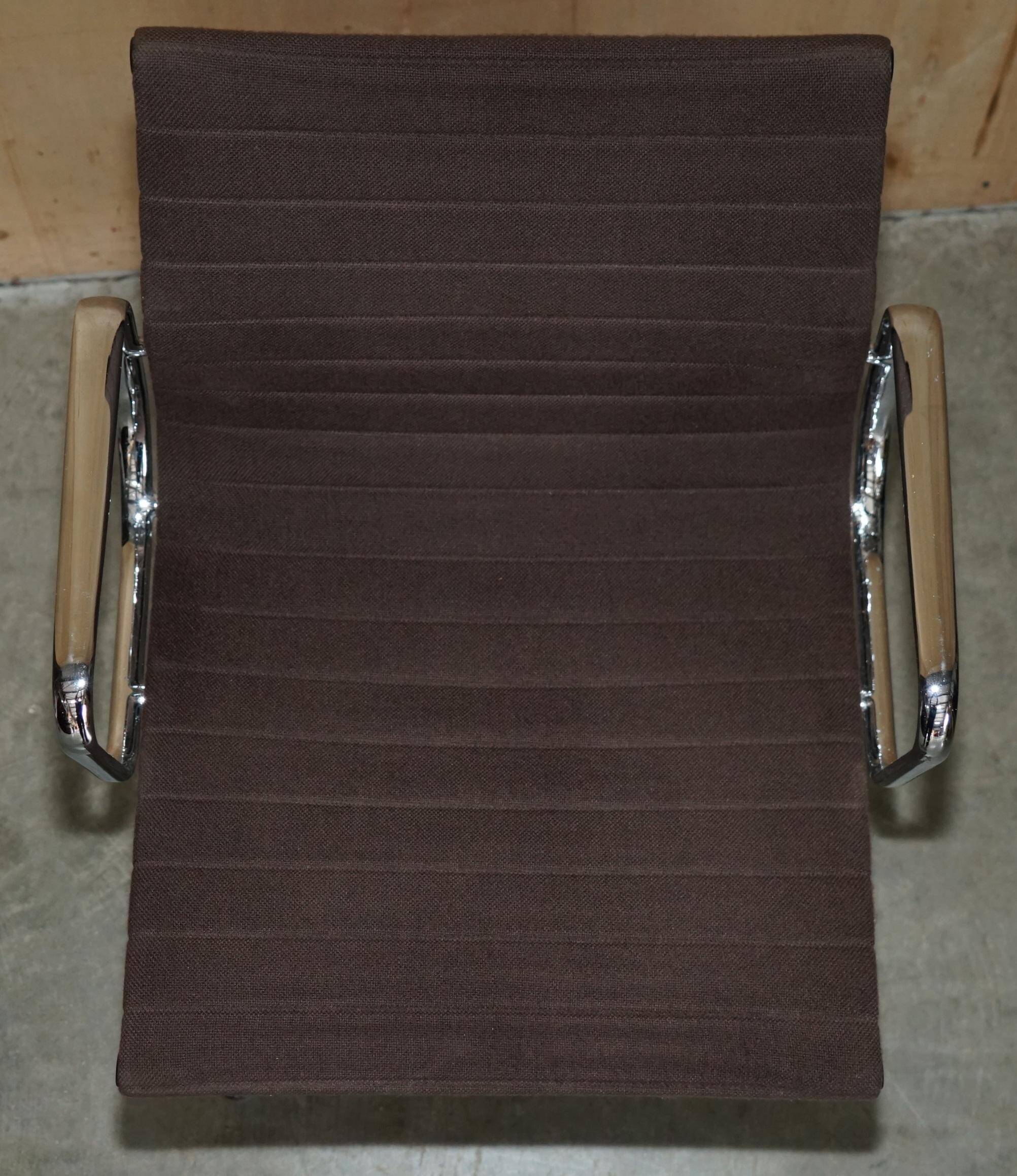 Vitra Eames Herman Miller EA 108 office chair 1989