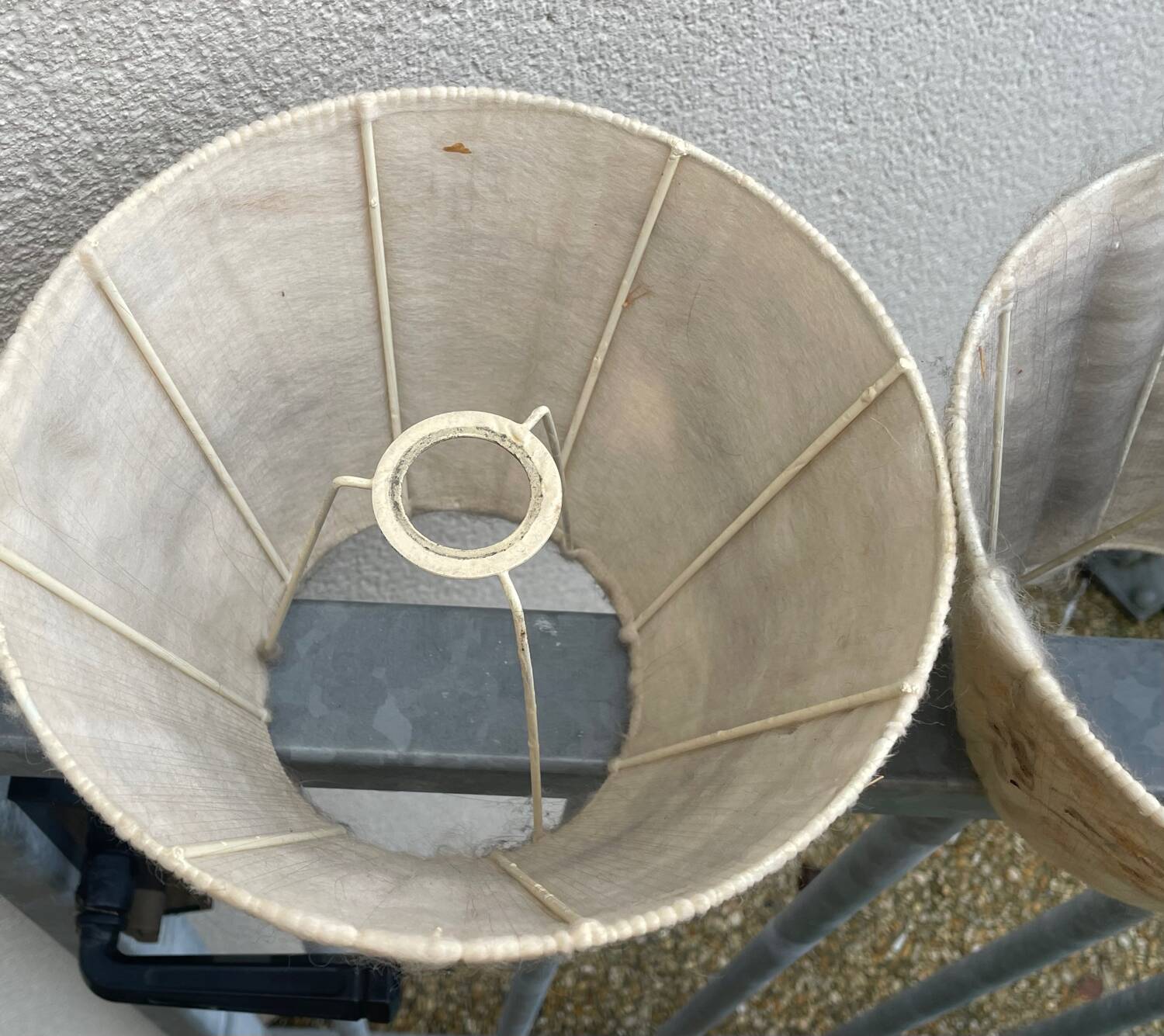 Paire d’abats- jour artisanale vintage