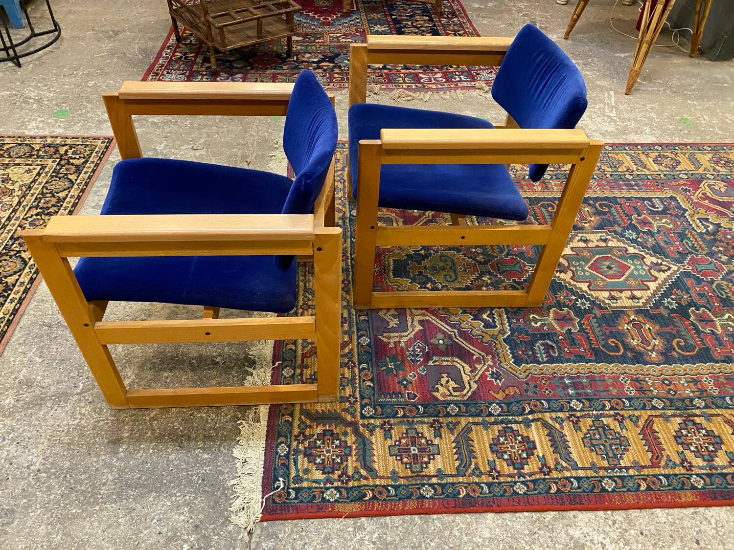 2 Fauteuils par Mortier Michel