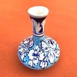 Ceramic vase with floral decoration Height: 100mm Diameter (at the neck): 30mm In