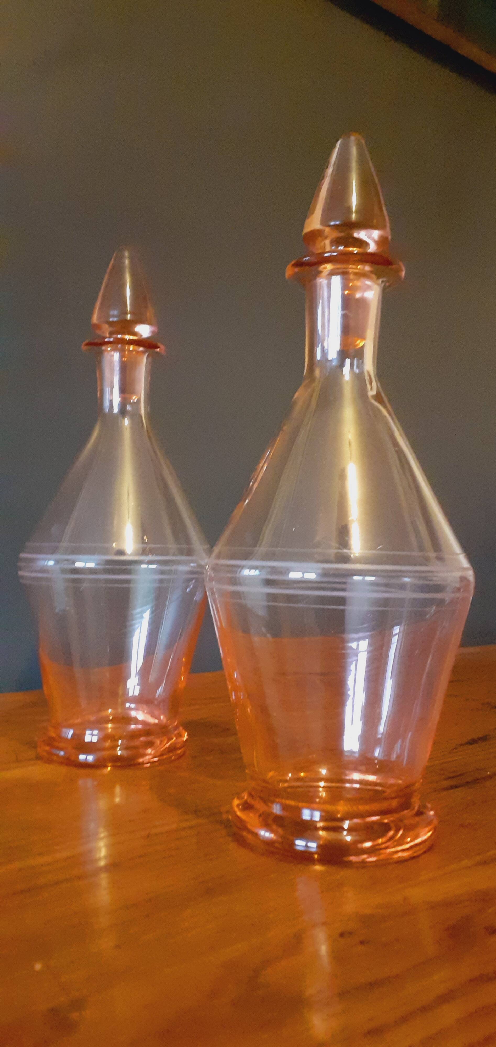 Pair of Art Deco decanters from the 1940s in blown glass