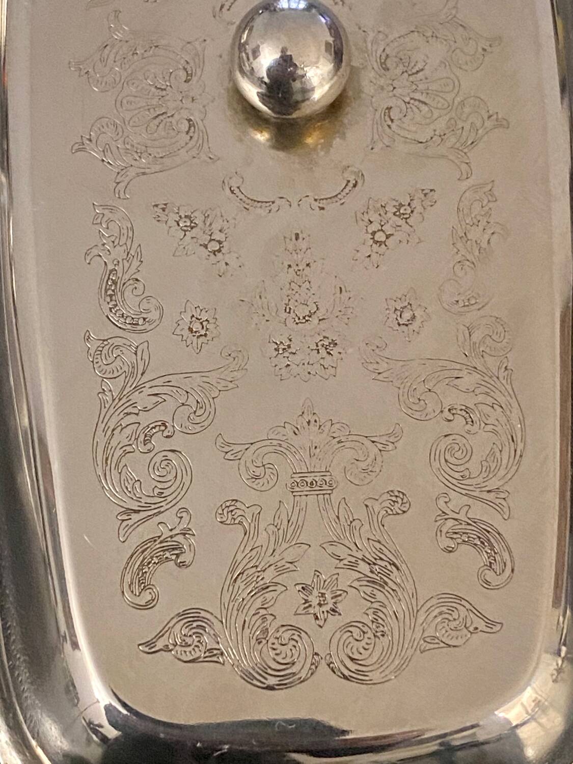 1 stainless steel butter dish and its cup