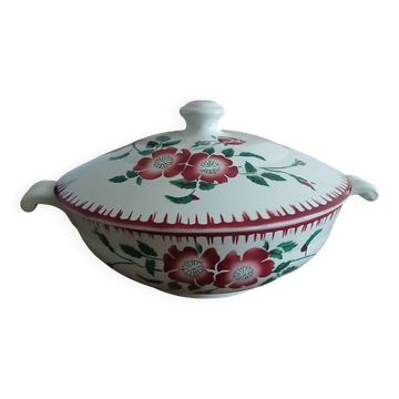 Antique soup tureen in earthenware - Sarreguemines, Épernay model