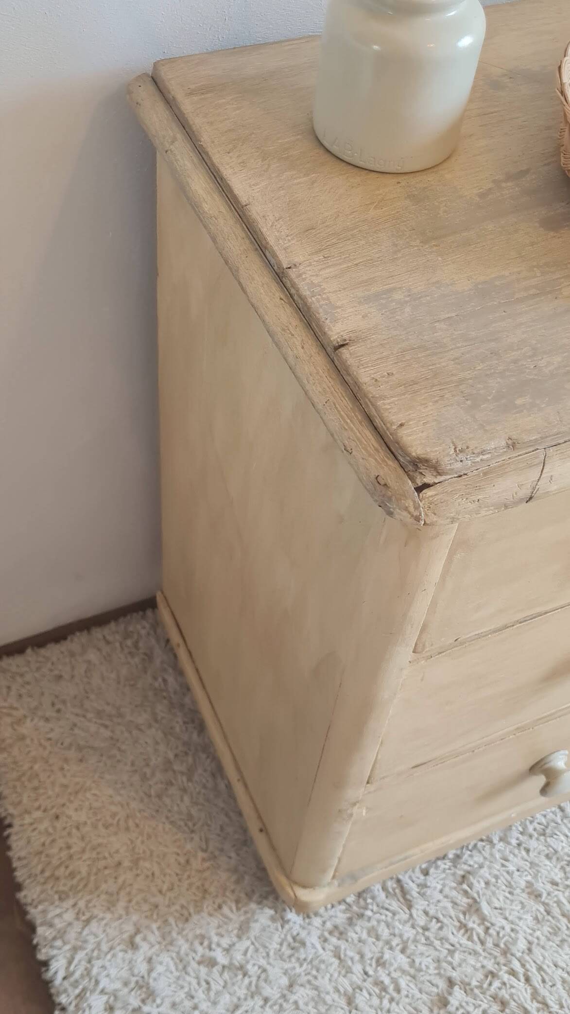 Commode ancienne de style anglais