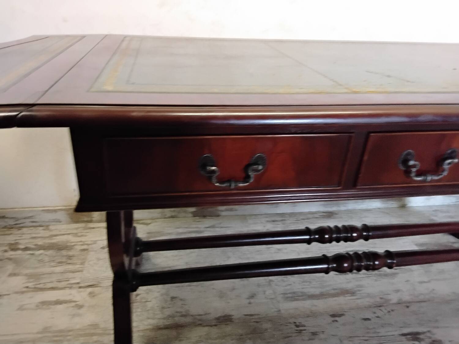 English style desk