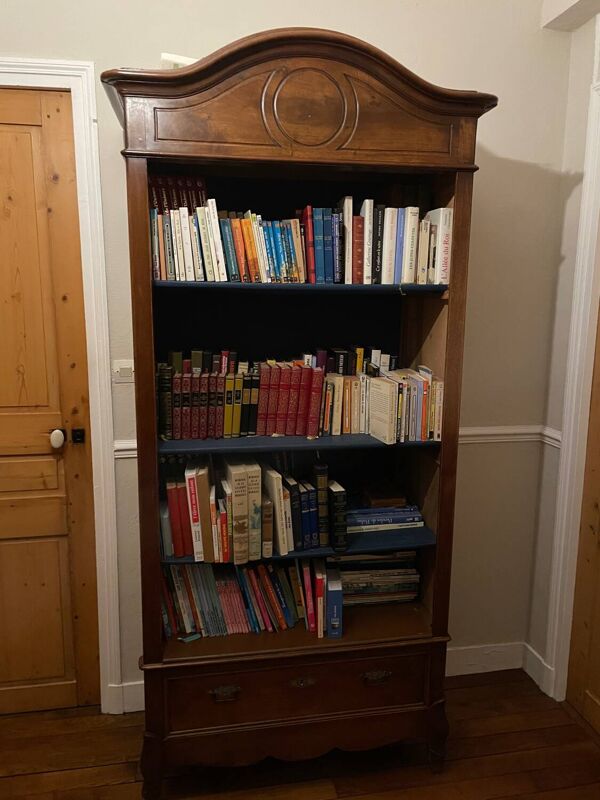 Bibliothèque en bois