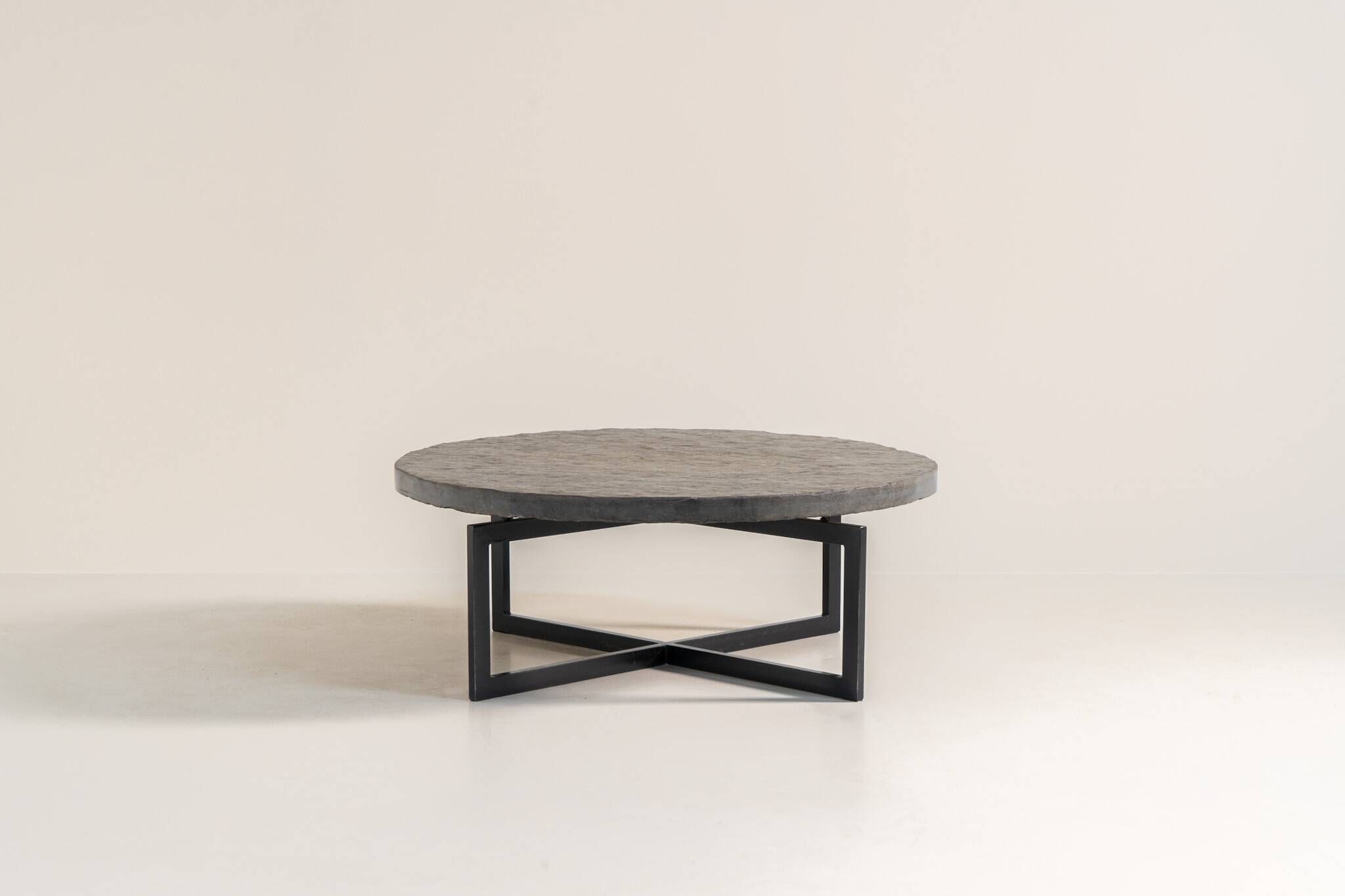 Coffee table in Norwegian slate stone