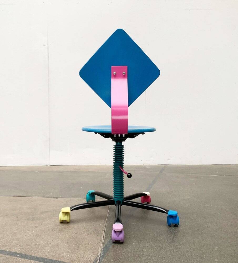Postmodern German swivel office chair by Impac, 1992
