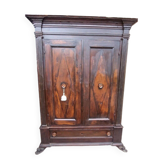 Armoire ancienne en noyer à 2 portes, 17ème siècle