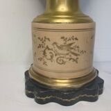 Rococo pedestal vase in Paris porcelain around 1830