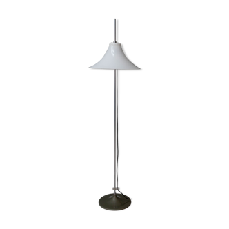 Height-Adjustable Floor Lamp from Gepo