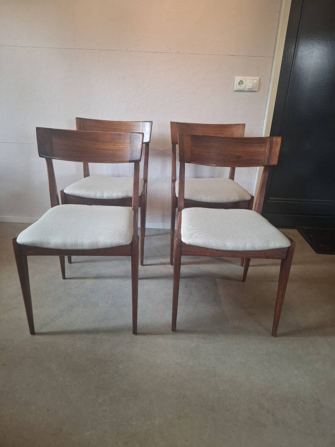 4 chaises awa louis van teeffelen