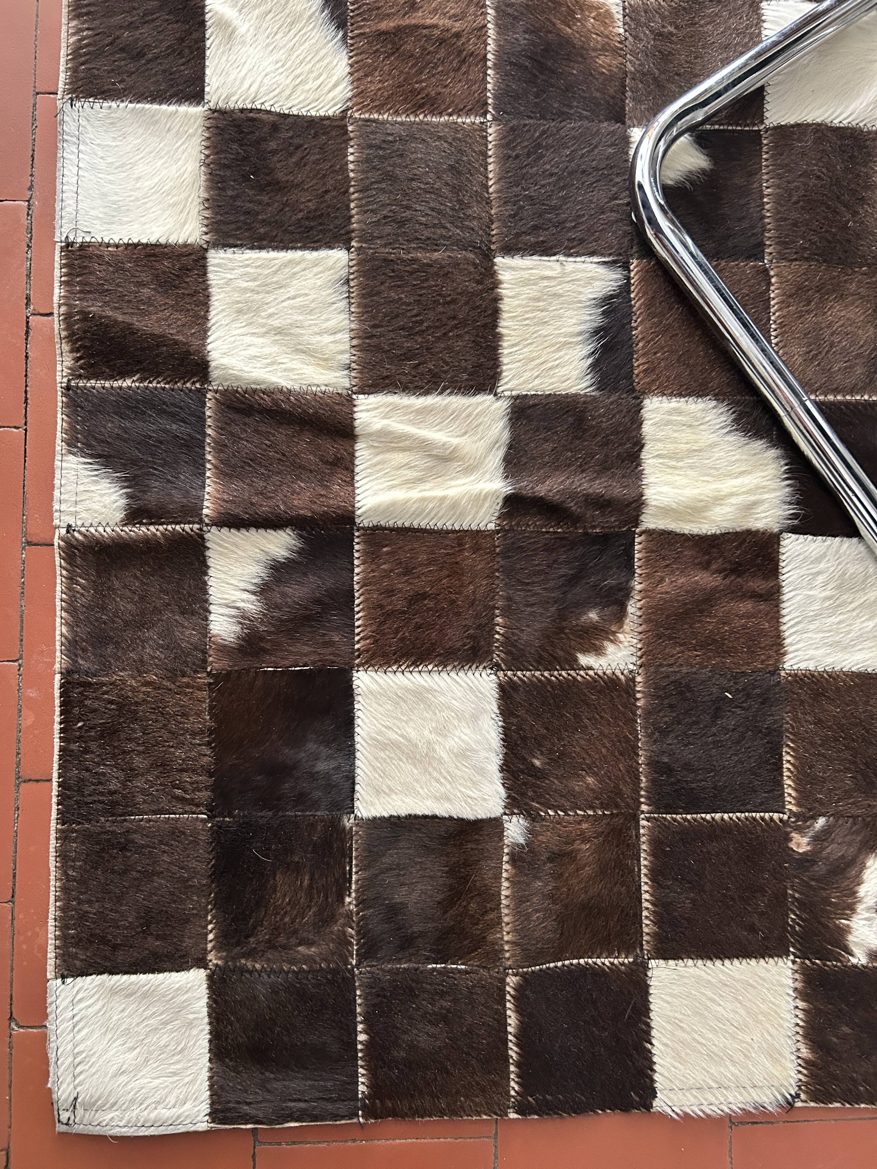Tapis patchwork en véritable peau de vache 170 × 240 cm