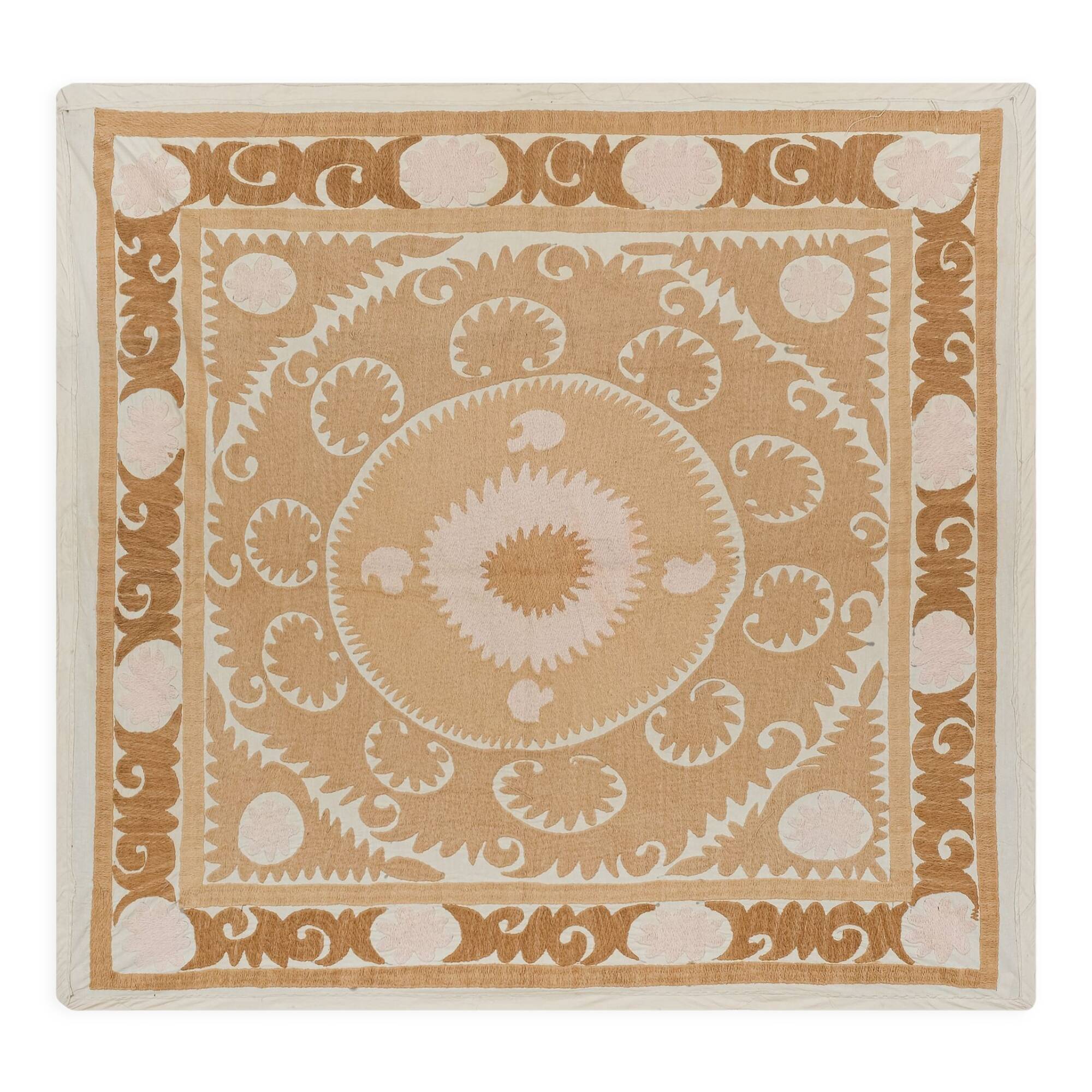 Suzani tapestry 133x137 cm