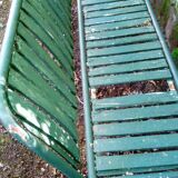 Folding garden bench