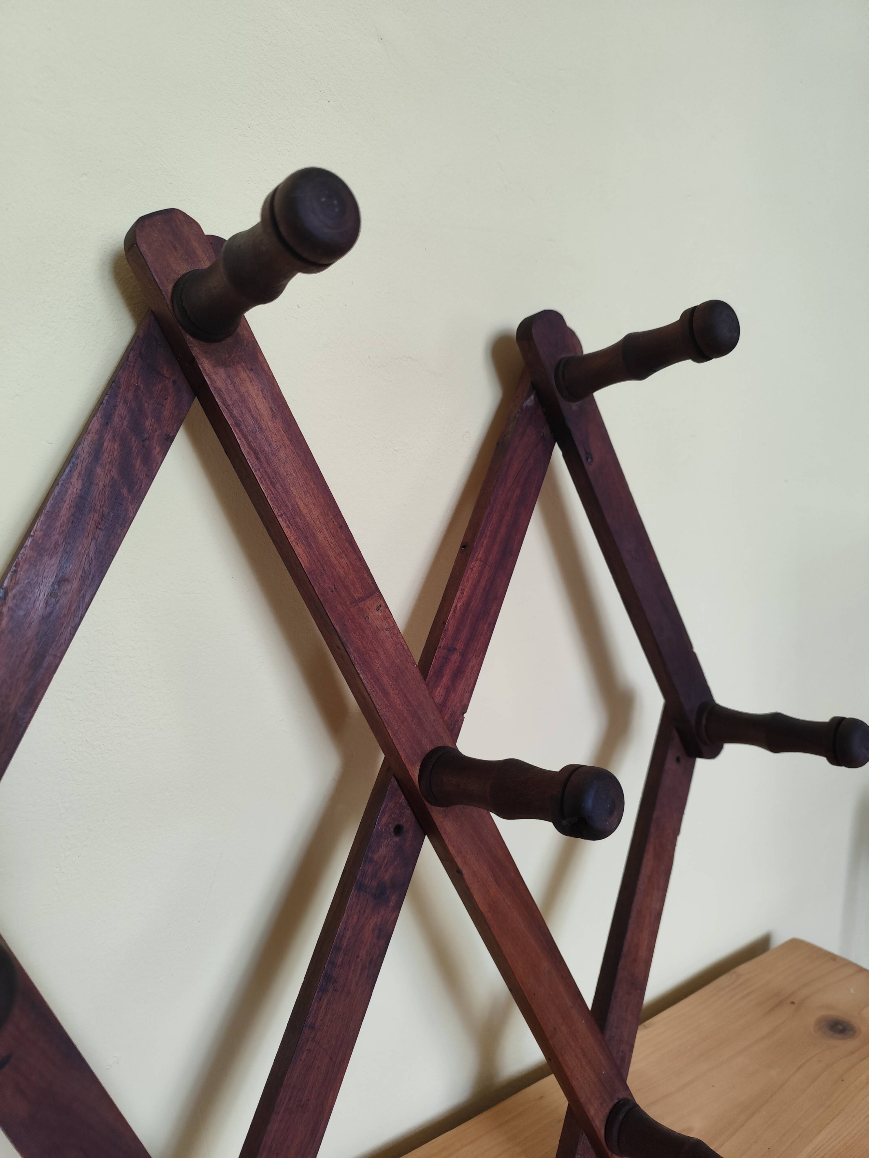 Old telescopic wooden wall coat rack - 10 accordion hook coat rack