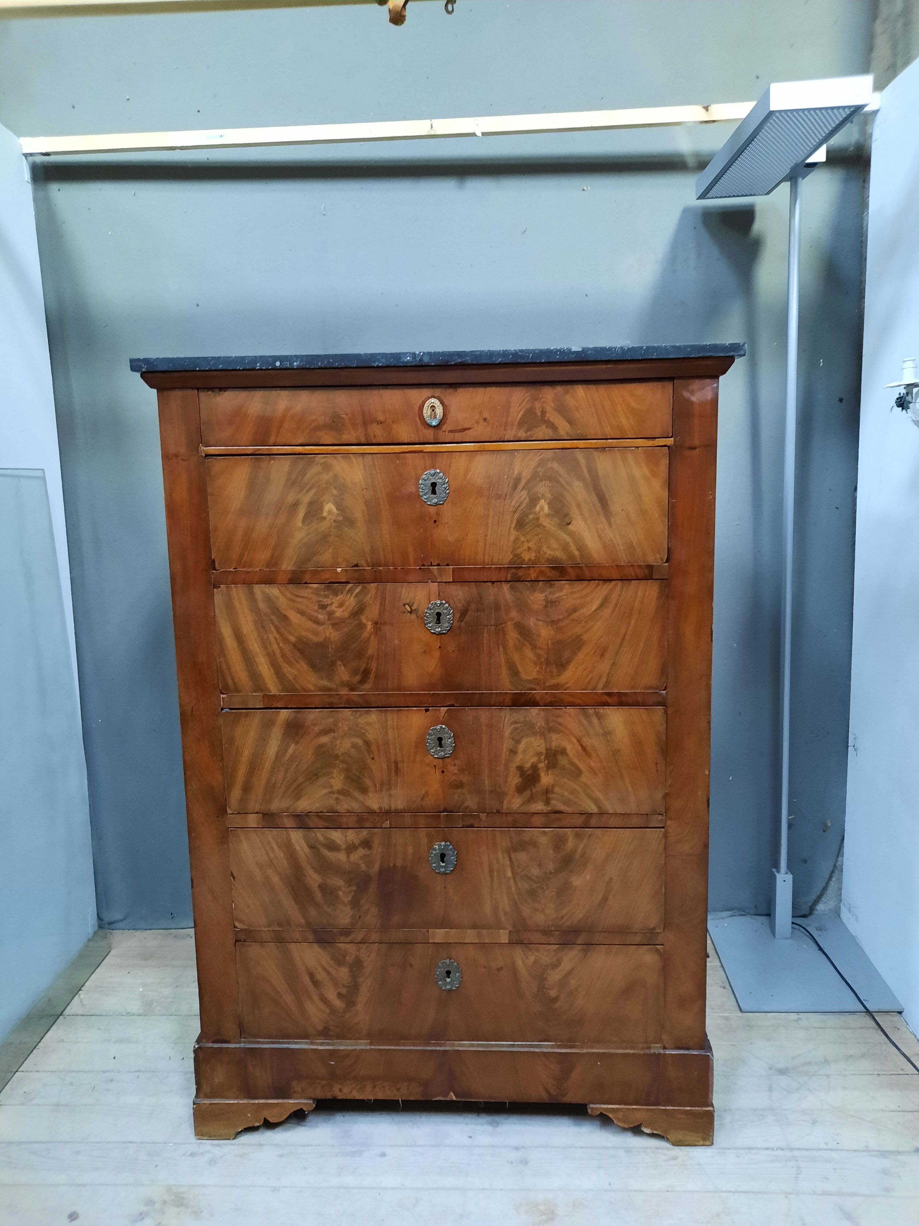 Nineteenth century semainier