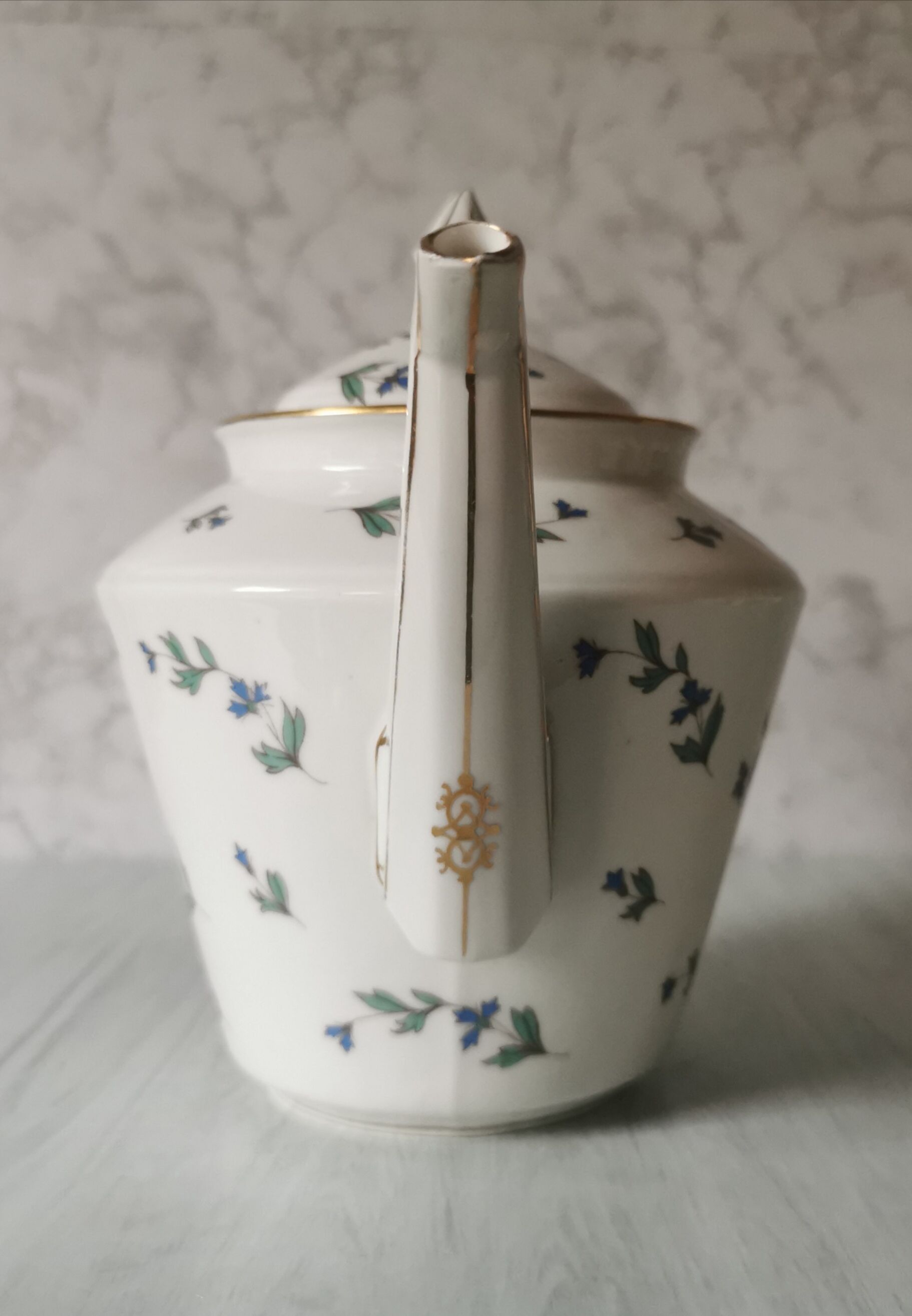 Porcelain barbel tea set Limoges Guérin