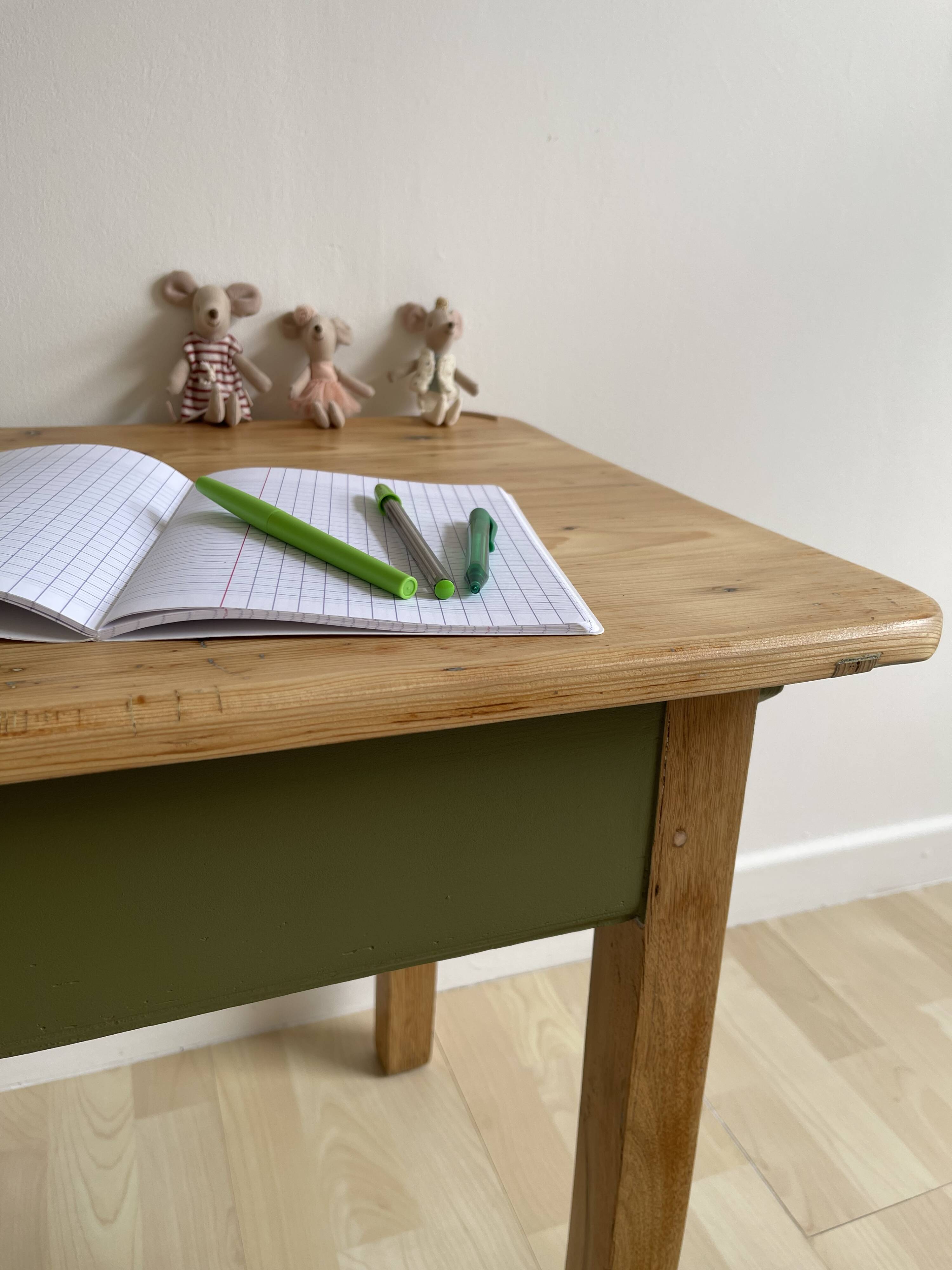 School desk