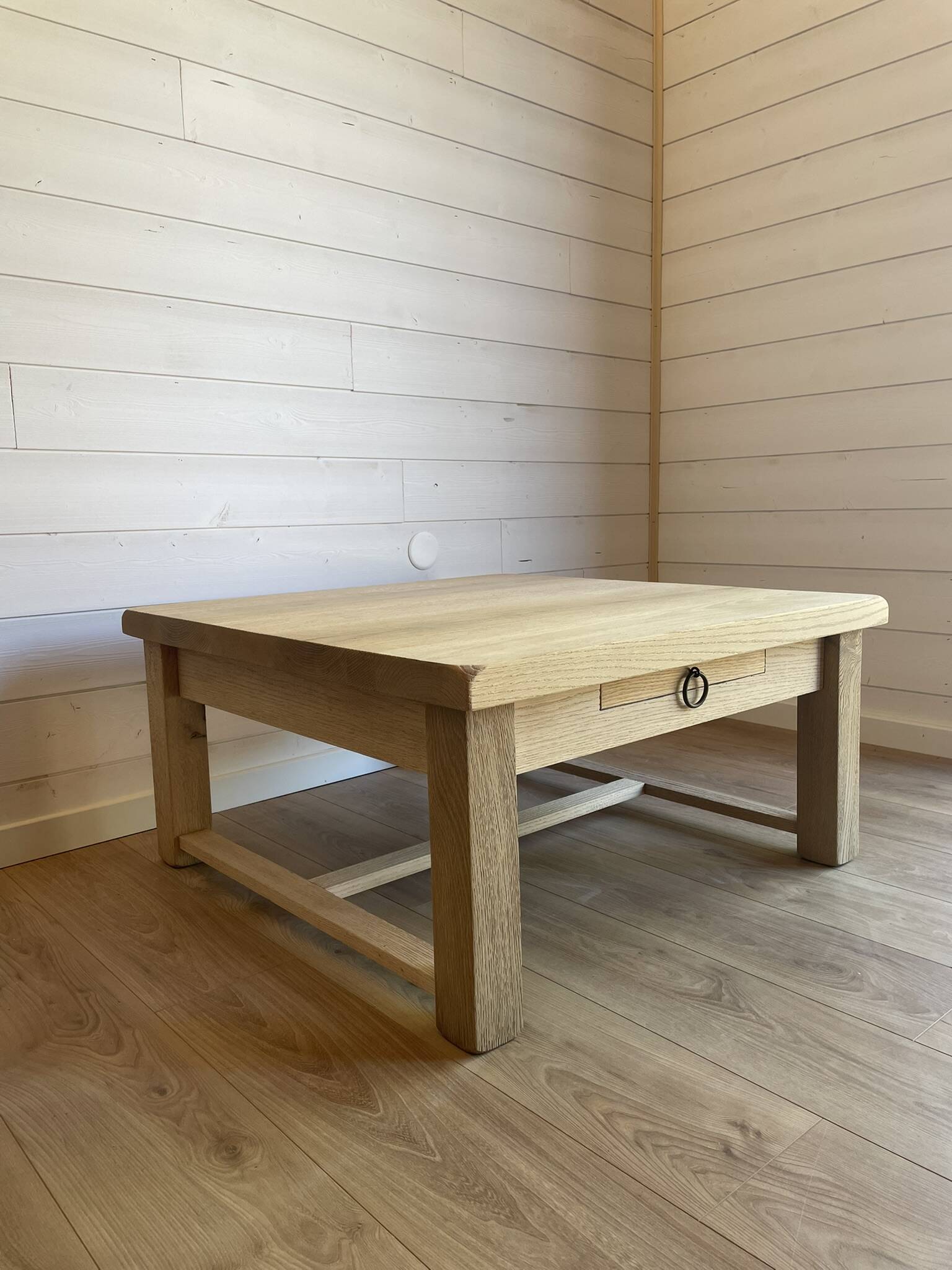 Large antique coffee table in sandblasted solid oak - Rustic chic style