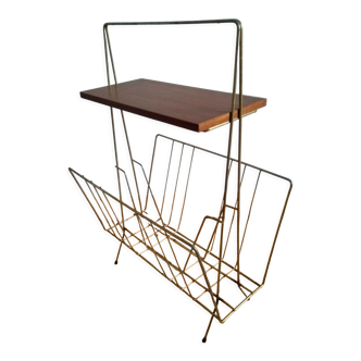Magazine holder