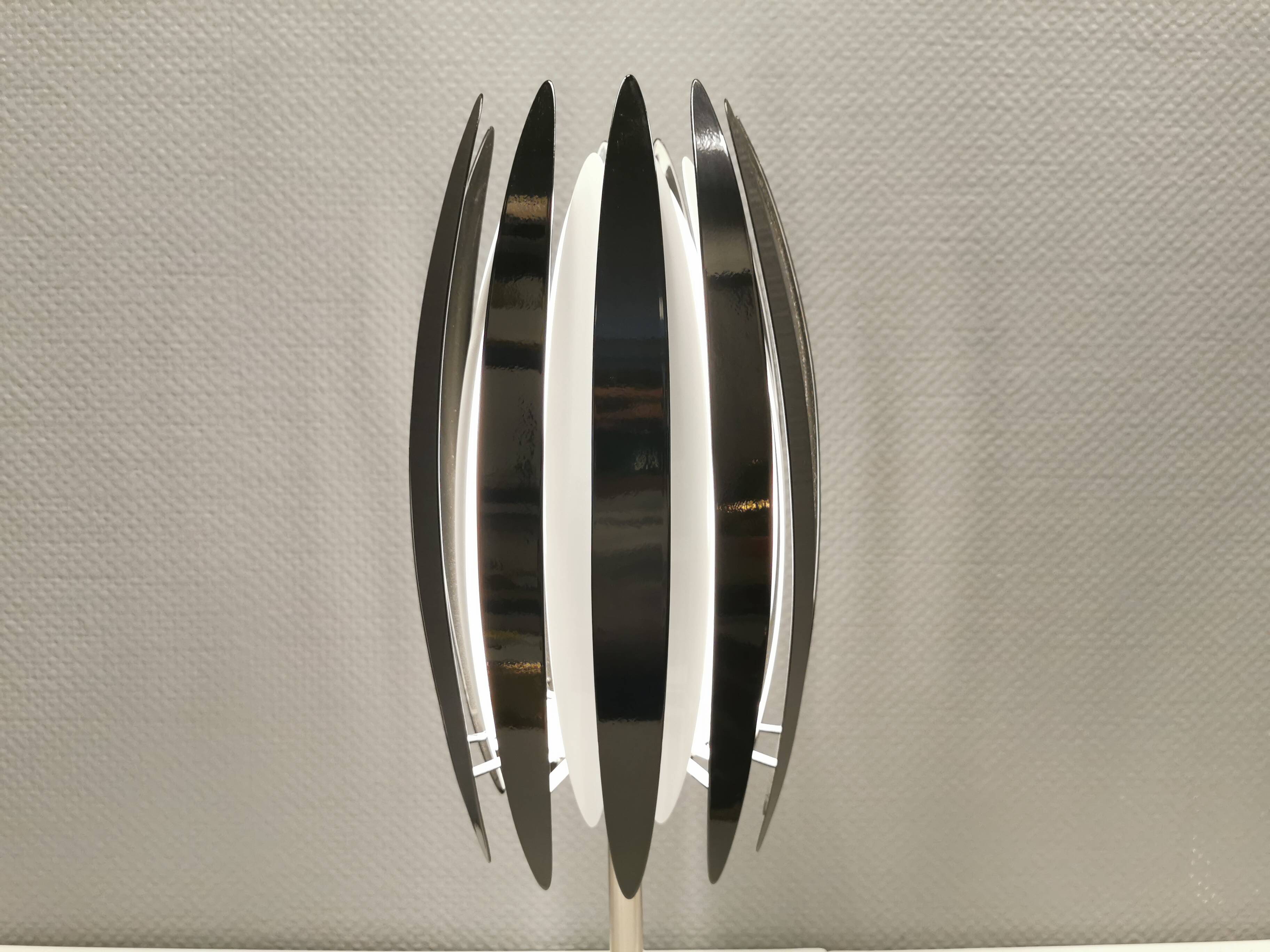 Large table lamp designed by Benny Frandsen for Frandsen Lightning in the mid-1980s.