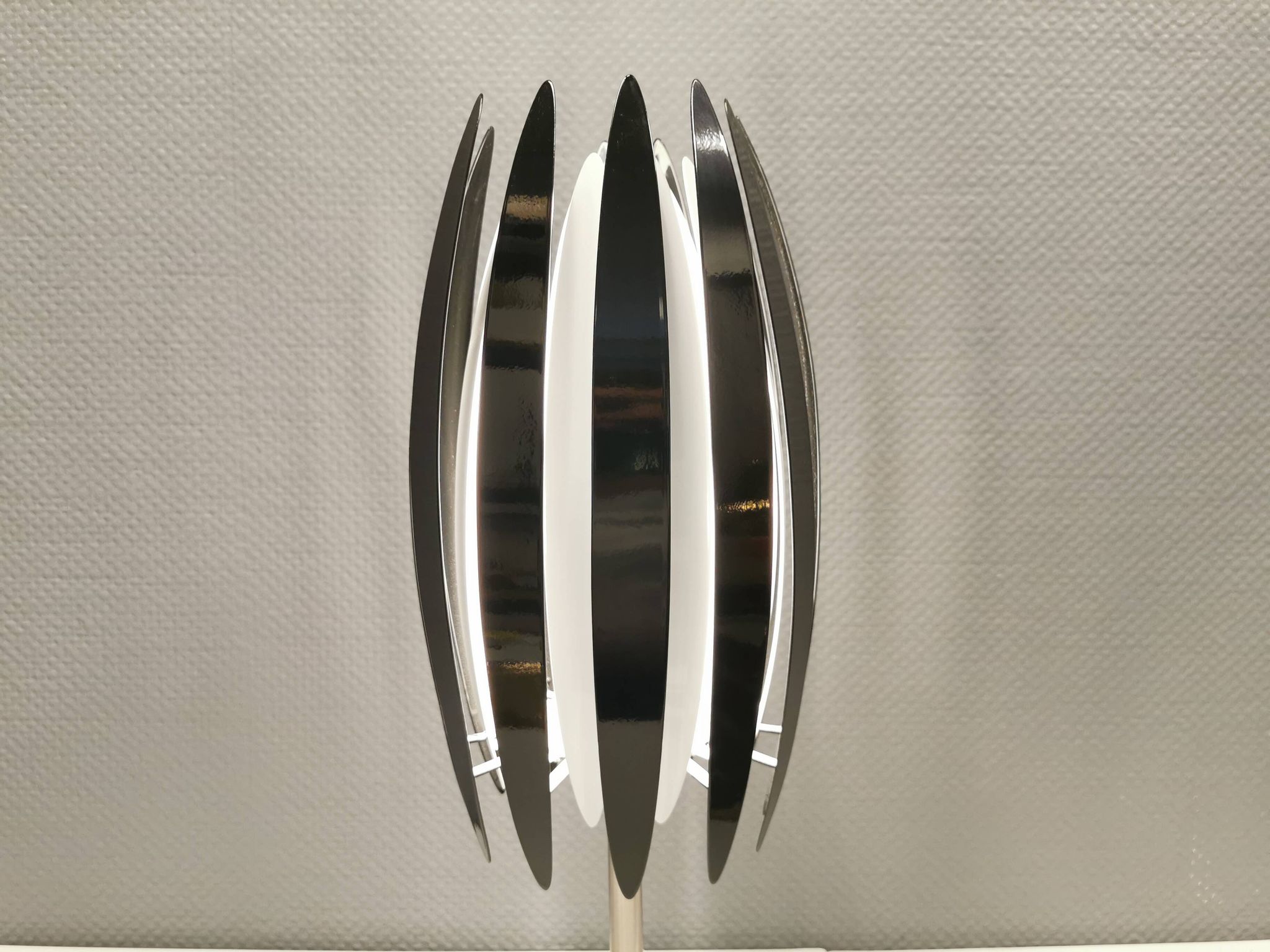 Large table lamp designed by Benny Frandsen for Frandsen Lightning in the mid-1980s.