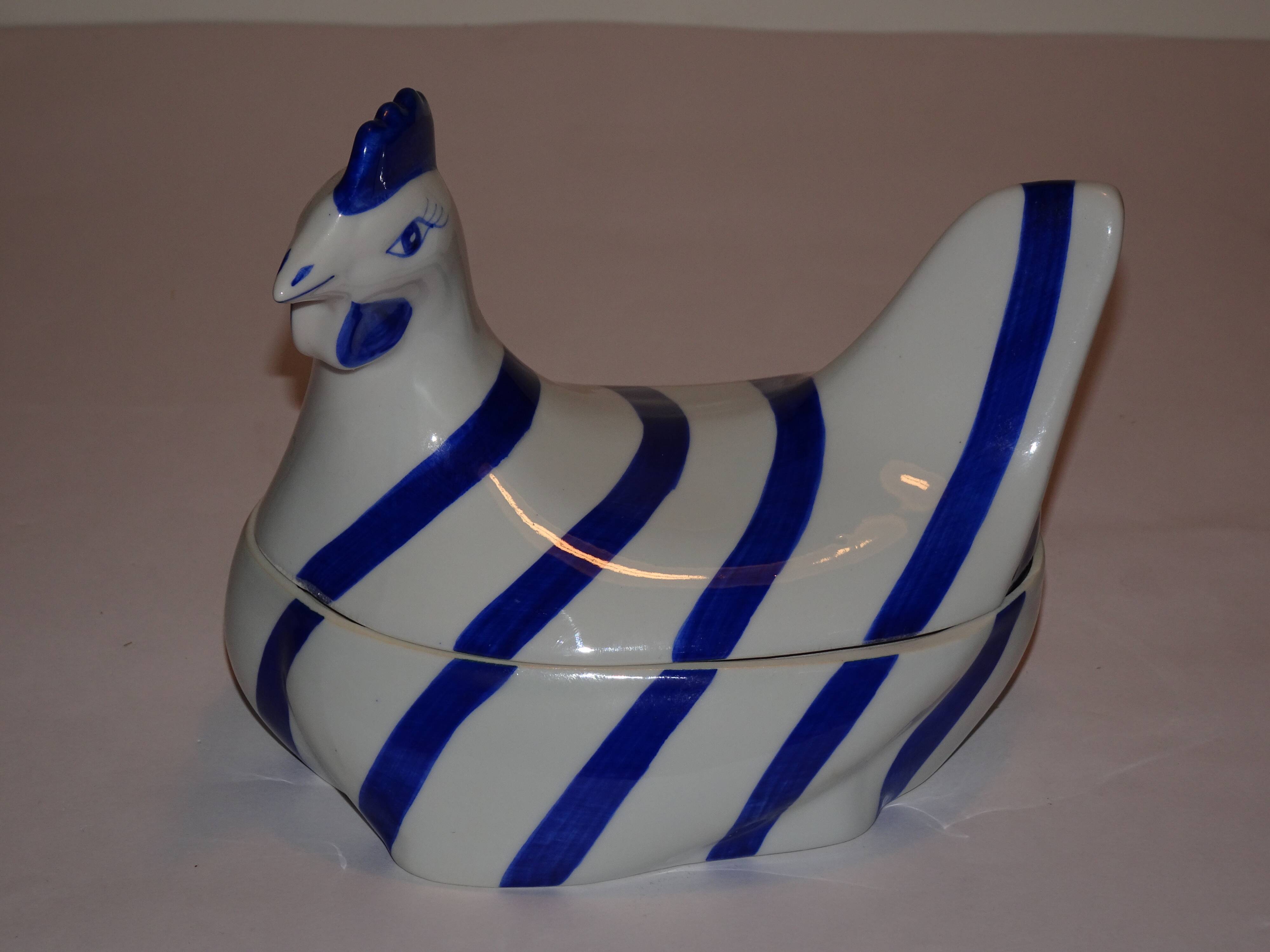 Empty hen pocket porcelain années 80