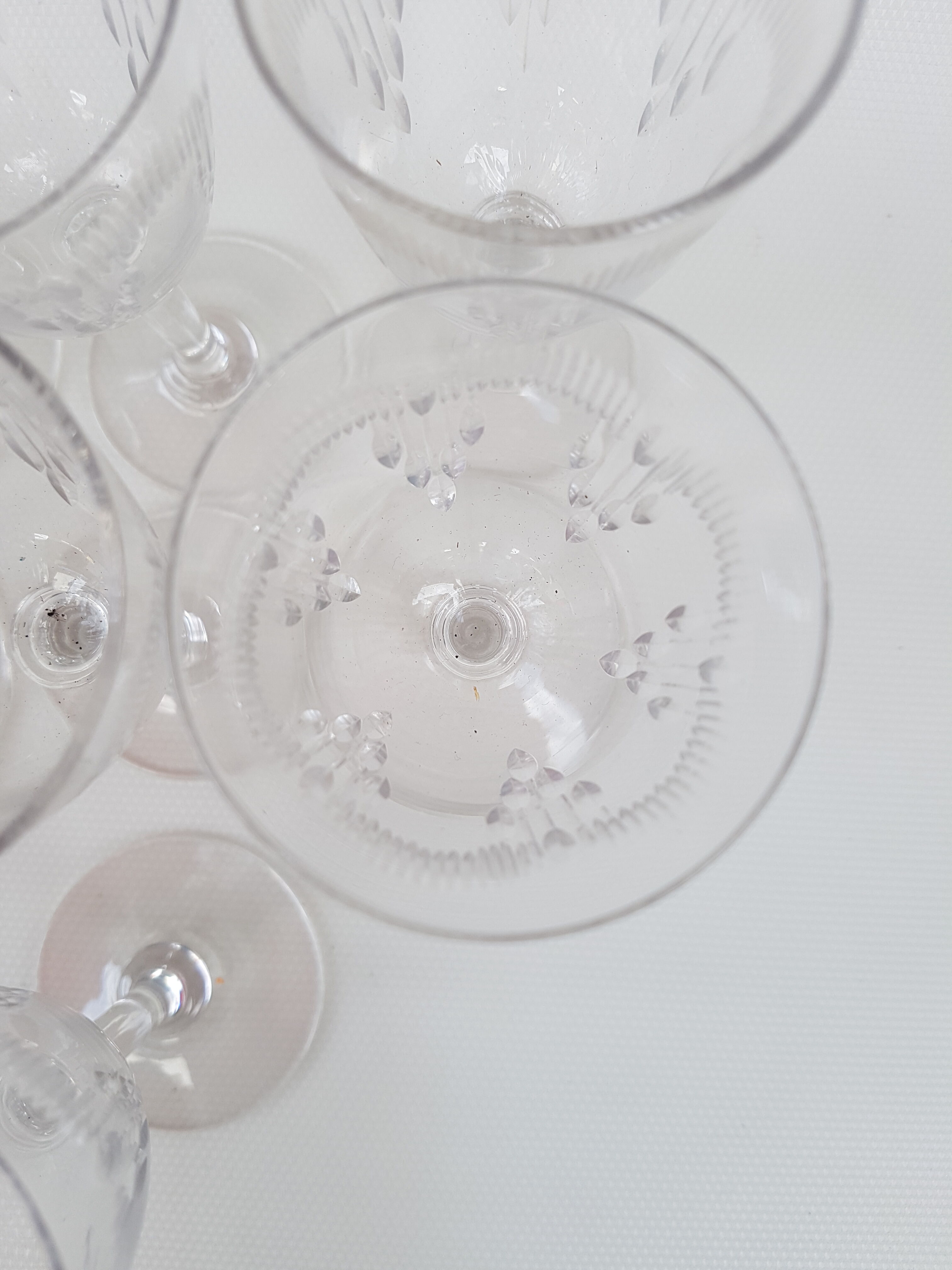 7 Bacccarat crystal port glasses, Molière model, circa 1920.