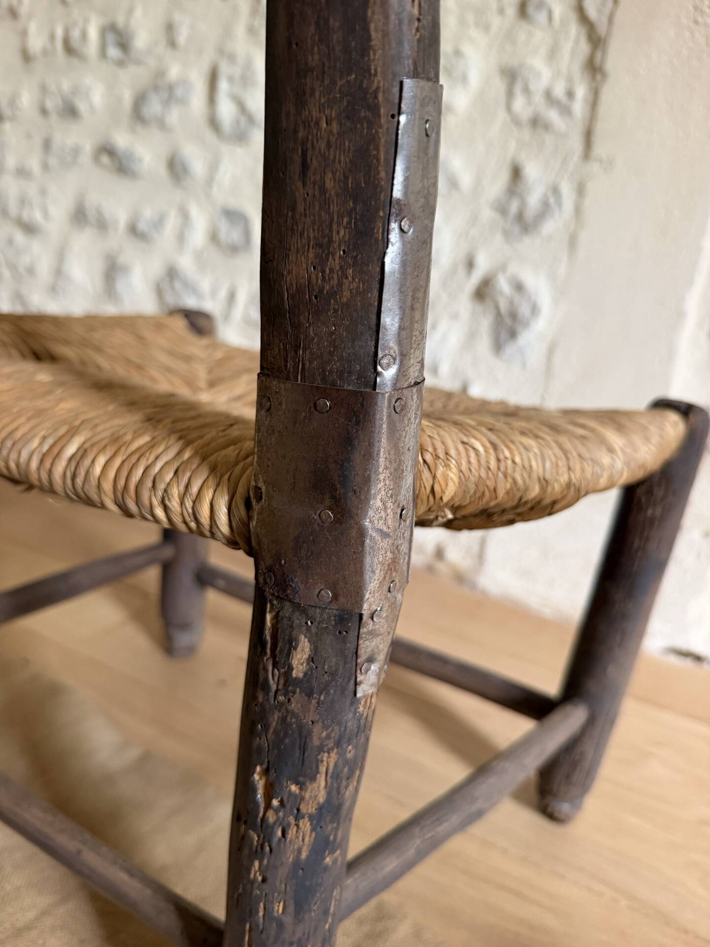 Brutalist popular art chair