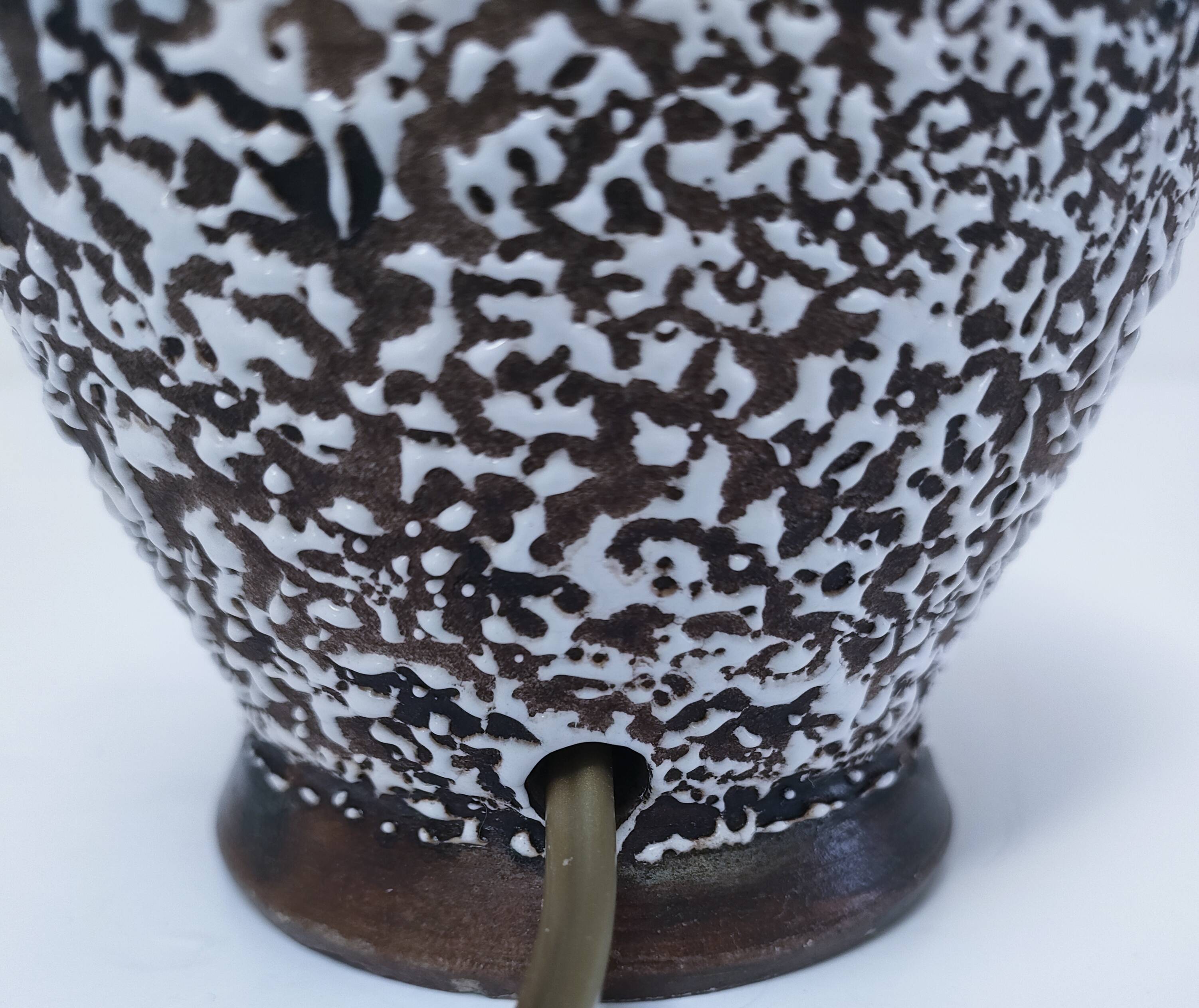 Art deco contorted ceramic lamp base in the Louis Dage Jean Besnard style from the 1930s