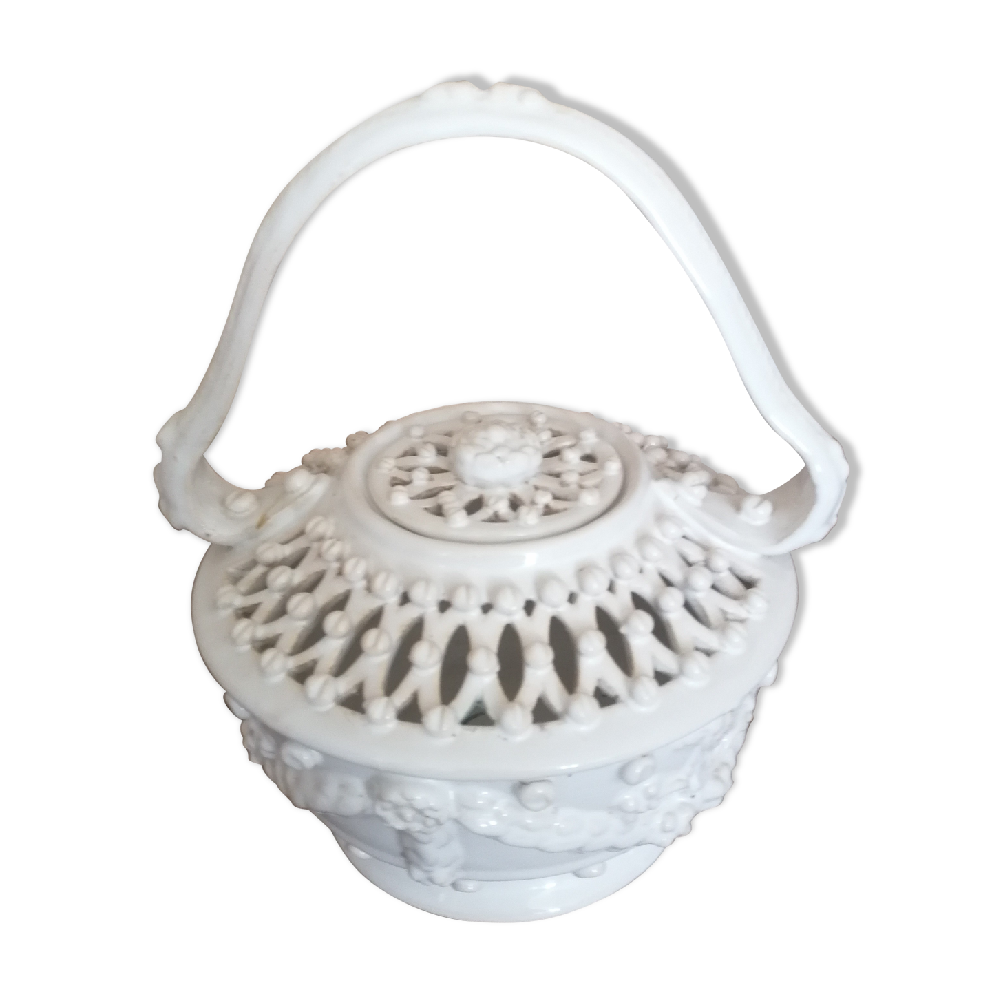 Faience piece of Malicorne year 50.