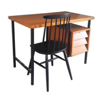Desk and chair Tapiovaara