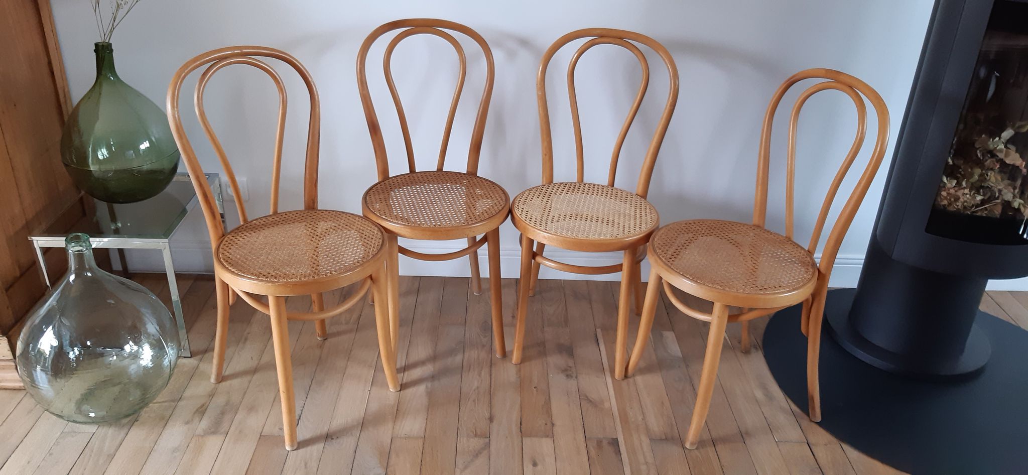 Set of 4 bistro chairs in turned wood and cannage rattan 50s