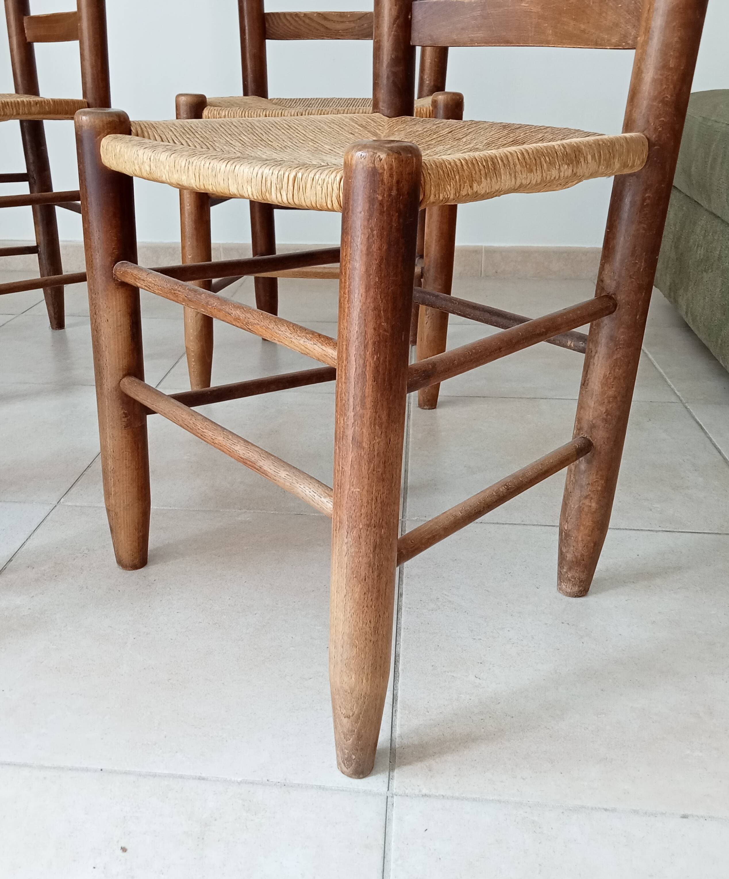 Set of 4 antique mountain chairs in the style of Charlotte Perriand