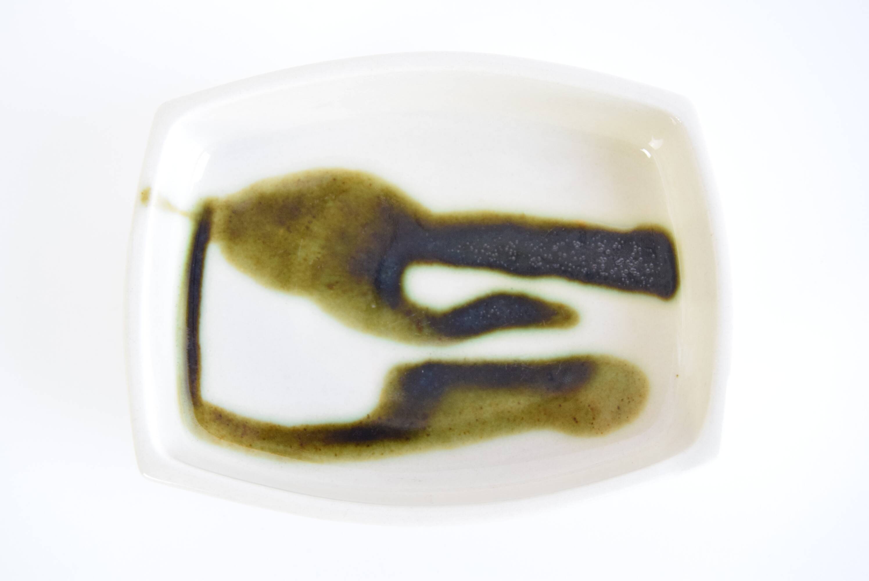 Ceramic bowl or ashtray, Ditmar Urbach, 1960s. Made in Czechoslovakia in the 1960s