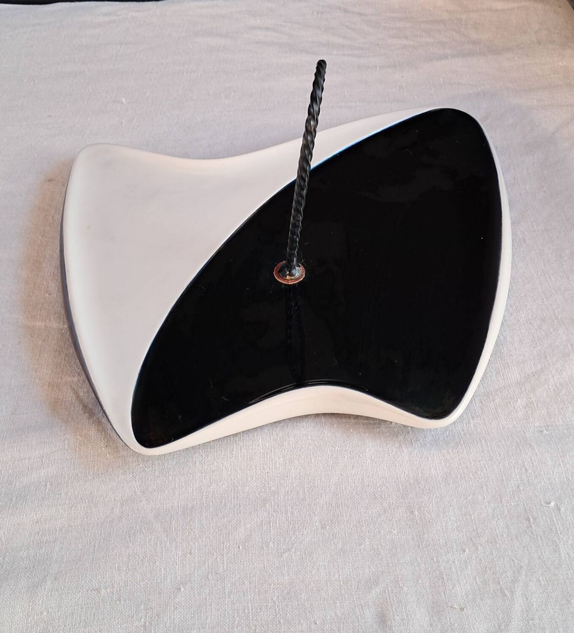 Ceramic plate
