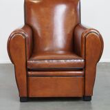 Very beautiful design armchair made of top-quality sheepskin leather