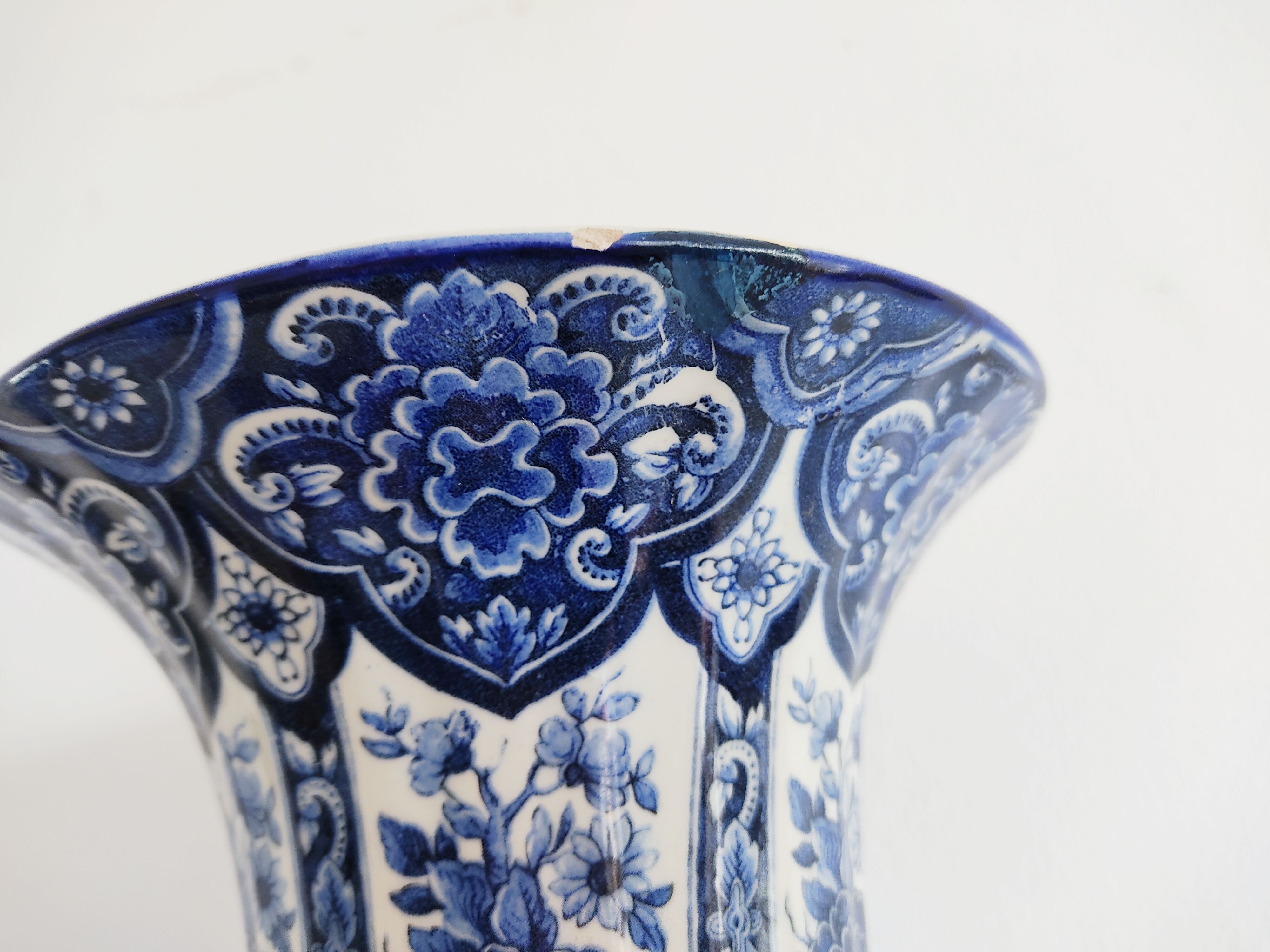 Vase decor Delft model Delfia Italy
