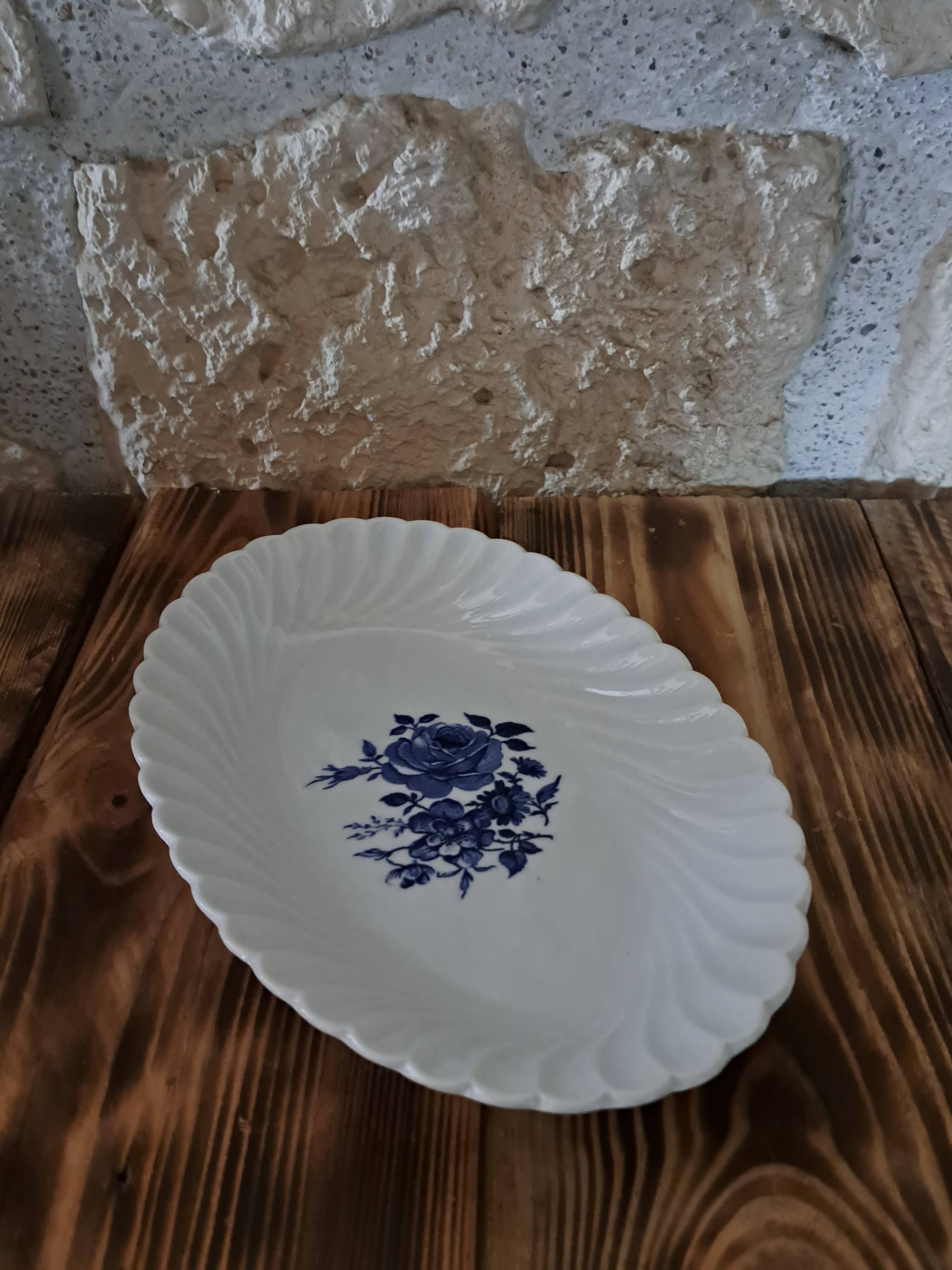 Earthenware bowl KG Luneville Badonviller blue flowers