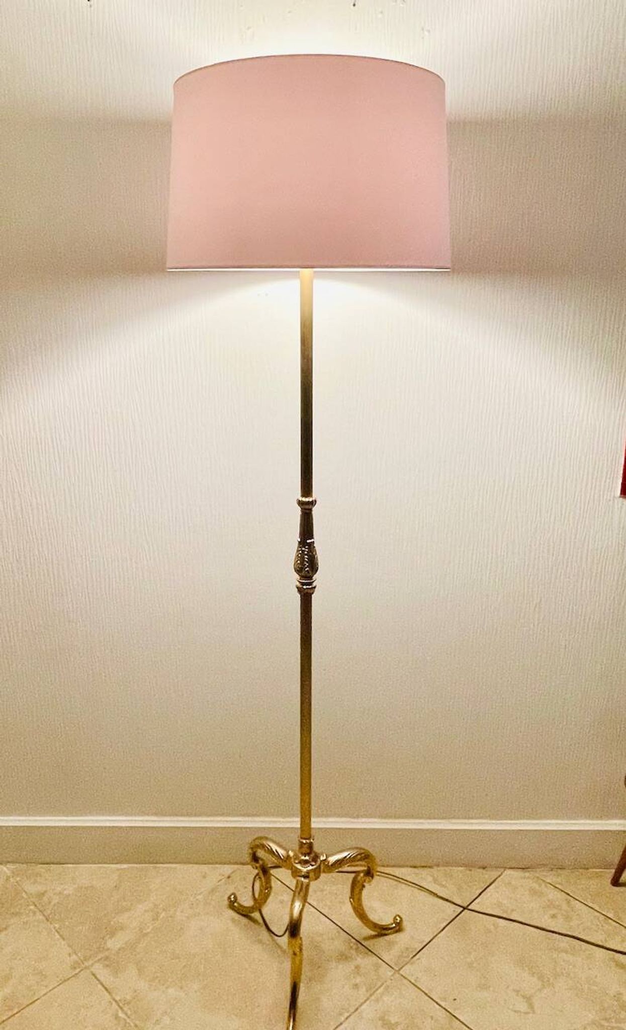 Lampadaire laiton vintage, tripode circa 1960s
