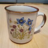 Set of 2 sandstone mugs floral pattern
