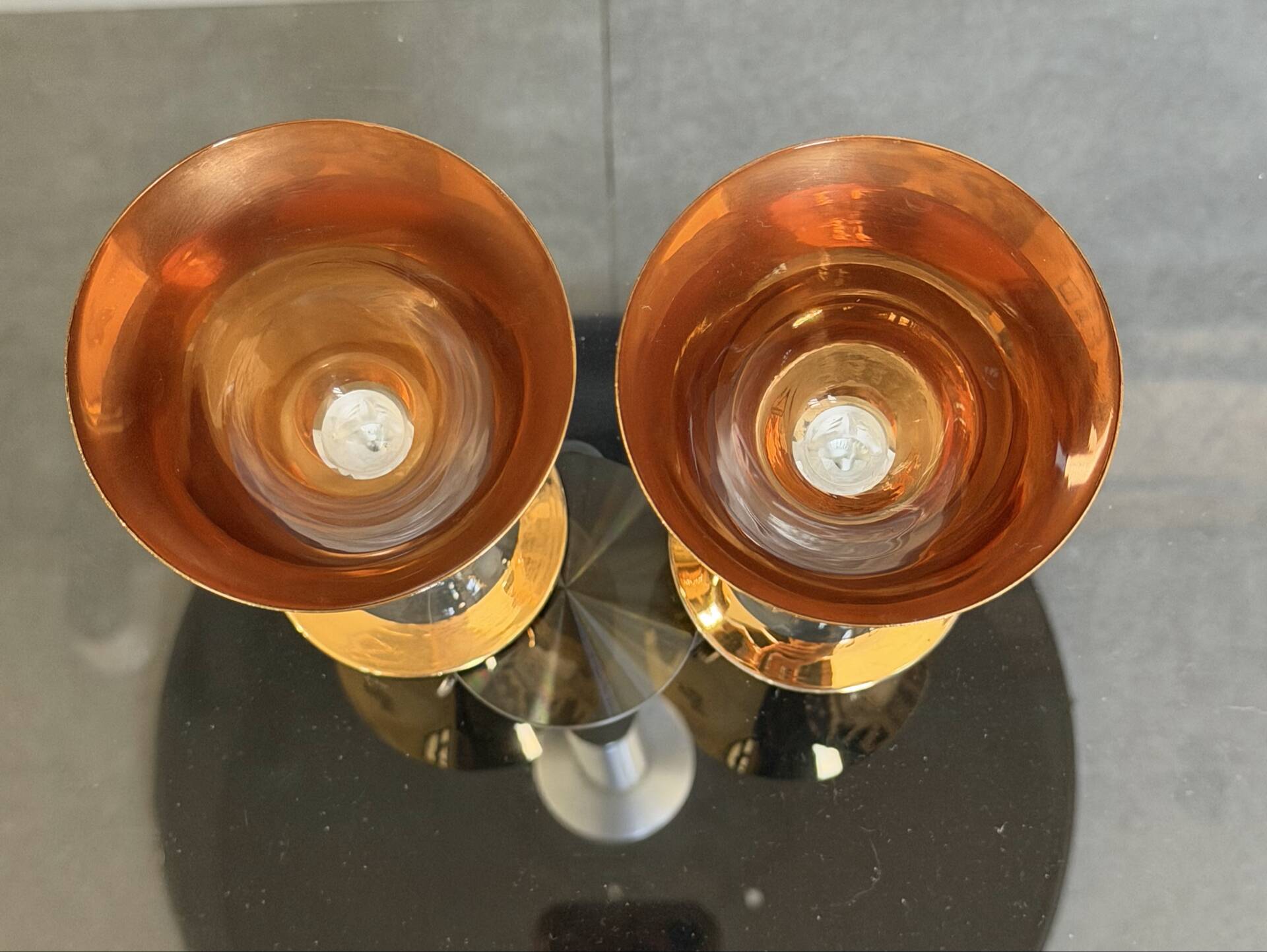 "Pair of cocktail glasses attributed to Bayel, Bacchante model, in ve"