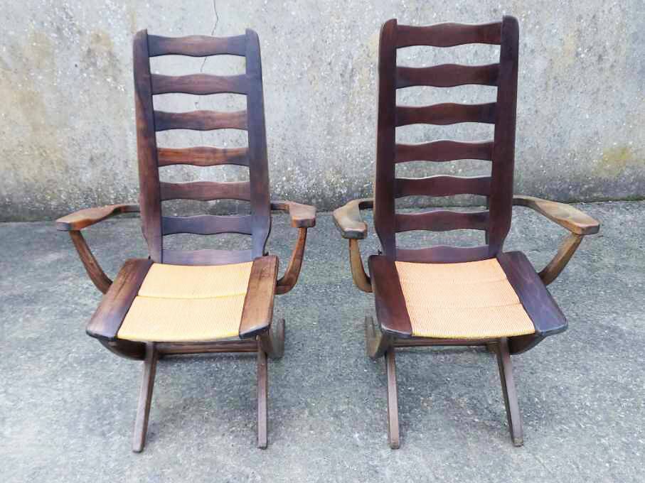 Pair of vintage TRICONFORT France deckchairs and relax chairs