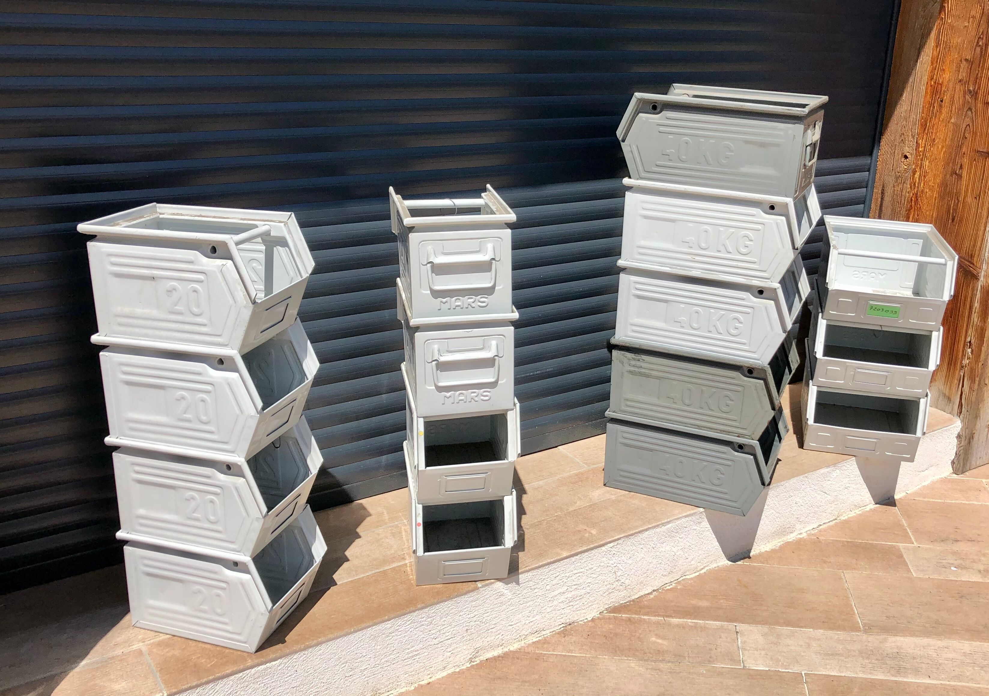 Industrial bill tray small model