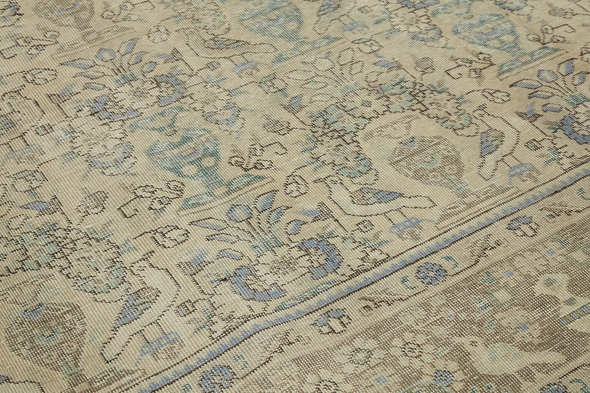 Hand-knotted persian vintage 1970s 291 cm x 374 cm beige wool carpet