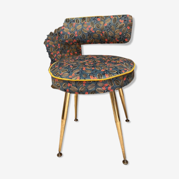 Retro dressing chair