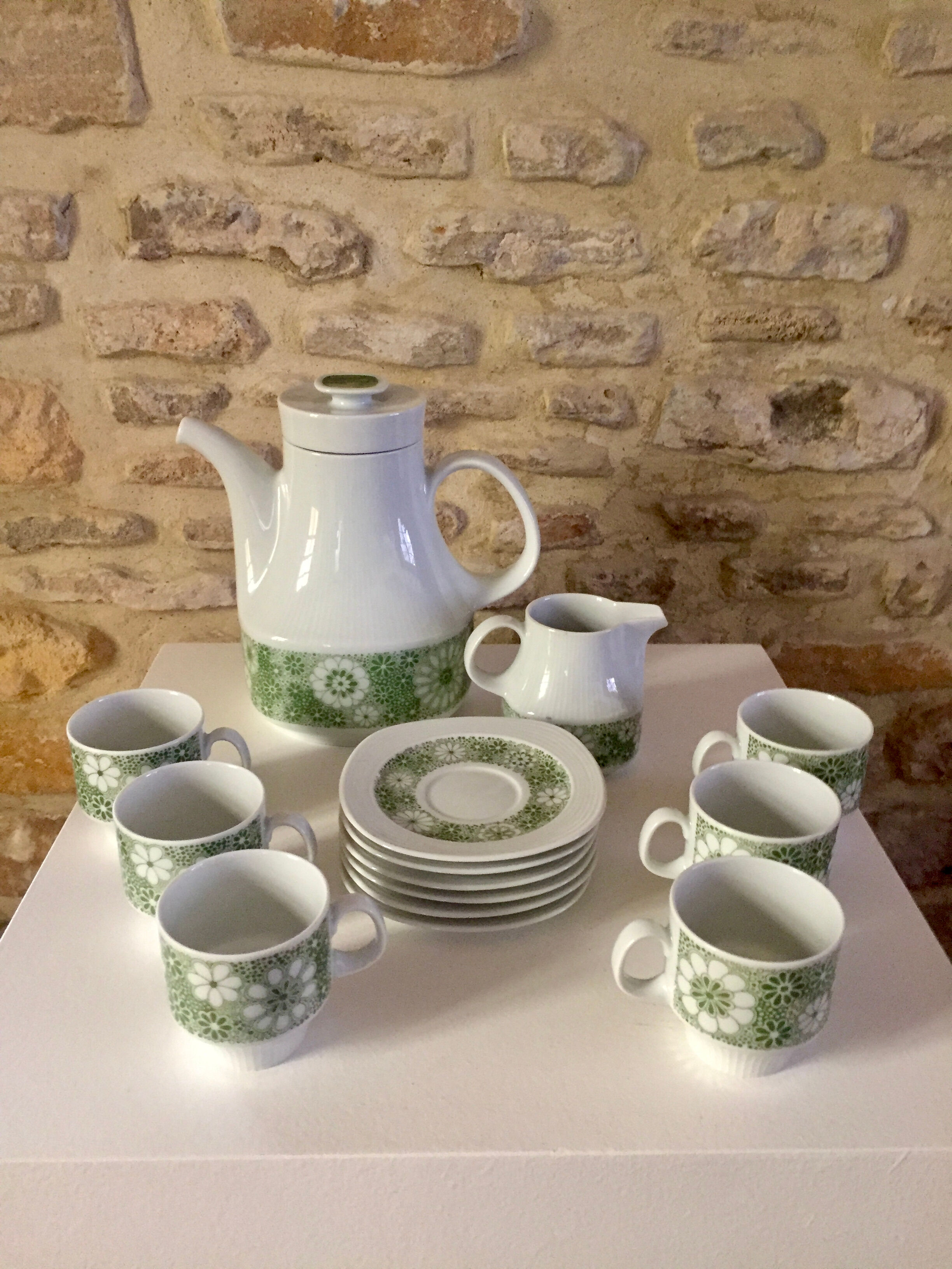 Arzberg service at cafe pop vintage 70